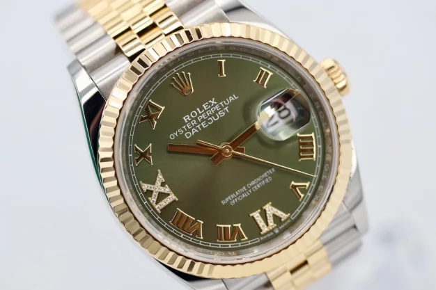Rolex Datejust steel & 18ct yellow gold36mm Green Roman Numeral Dial 126233